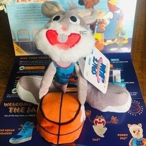BarkBox x Space Jam Bugs Bunny™ Dog Toy Basketball Squeaker NWT